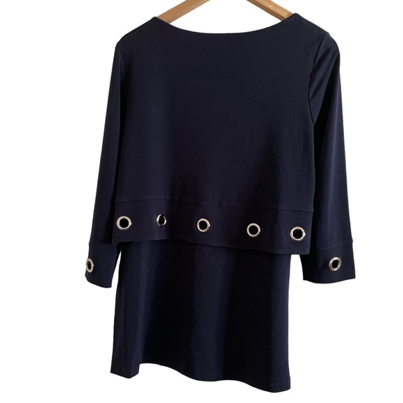 🎶 Stylish black top from Soft works size S. - Picture 3 of 6